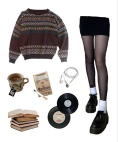 Goth Nerd Outfits, Dark Grunge Academia Outfit, Loser Aesthetic Outfit, 80s Horror Aesthetic Outfit, Cottage Grunge Outfits, Post Punk Outfit, Cute Nerdy Outfits, Autumn Grunge Outfits, Library Outfits Aesthetic