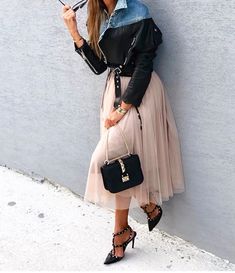 𝓖𝓸𝓻𝓰𝓮𝓸𝓾𝓼 Beautiful outfit post  @donnaanastasia_official . . .  #gorgeous#streetchic #love #style #fashion#ootd... Casual Fall Midi Dress For Going Out, Edgy Black Midi Dress For Spring, Trendy Fall Midi Dress For Going Out, Chic Midi Dress For Night Out In Fall, Chic Winter Midi Dress For Going Out, Chic Midi Dress For Fall Night Out, Chic Fall Midi Dress For Night Out, Trendy Evening Midi Dress For Fall, Edgy Knee-length Dresses For Fall