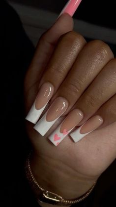 Classy Acrylic Nails Medium Length, Medium Tips Nails, Acrylic Nails Inspo Trendy, Simple Nail Sets Acrylic, Pretty Acrylic Nails Medium Length, Medium Nails Baddie, Mail Inspo Acrylics, Cute Long Square Acrylic Nails, Short Box Nails Designs