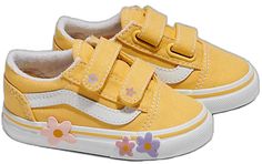 V Flower, Vans Store, Flower Shoes, Signature Canvas, Flower Applique, Floral Applique, Side Stripe, Old Skool, Floral Embroidery