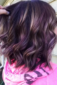 Purple And Caramel Highlights Brunettes, 2 Color Highlights Brunettes, Caramel And Violet Highlights, Caramel Violet Hair, Plum And Caramel Highlights, Dark Purple With Highlights, Drastic Fall Hair Color, Chocolate Hair With Purple Highlights, Dark Hair With Purple And Blonde Highlights