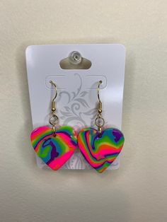 Handmade clay earrings 💜 Multicolor Dangle Earrings For Everyday, Trendy Green Heart Earrings For Gift, Multicolor Drop Earrings For Everyday, Everyday Multicolor Dangle Earrings, Multicolor Dangle Earrings, Trendy Handmade Multicolor Plug Earrings, Trendy Multicolor Handmade Plug Earrings, Fun Nickel-free Polymer Clay Earrings, Fun Polymer Clay Earrings Nickel Free