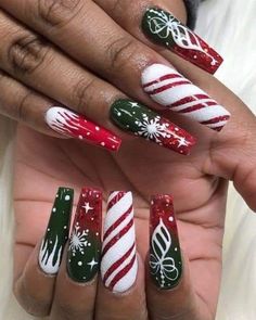 Christmas Acrylics, Christmas Themed Nails, Jazzy Nails, Graffiti Nails, Xmas Nail, Xmas Nail Art, Themed Nails, Fancy Nails Designs, Winter Nails Acrylic