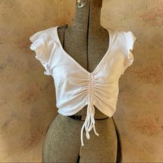 Zara Crop Top Size Large White Lace Up Front Detail New With Tags White Summer Crop Top By Zara, White Zara Crop Top For Day Out, Zara White Open Knit Top, Zara White Lace Trim Top, Zara White V-neck Crop Top, Zara Crop Top, Zara Tops, White Crop Top, Large White