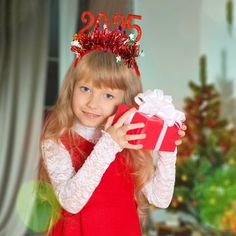 Christmas 2025 Digital Decoration Headband New Years Eve Headpiece Adorable Sequined Accessory For Festive Parties Celebrations Feature: Quantity: 1Pcs Colour: Red Material Plastic Product size:22x19cm/8.66x7.48in Package size:22x19x1cm/8.66x7.48x0.39in Net weight:20g/0.04lb Gross weight:20g/0.04lb Description: Sparkling Accessory: This festive headband, adorned with dazzling bright sequins, adds a touching to your holiday attire, making you the center of attention at any Christmas 2025 or New Y New Years Eve Party Decorations, New Year Headband, Digital Decorations, Festival Headband, Christmas Savings, Holiday Attire, Christmas Favors, Christmas Party Supplies, Outdoor Products