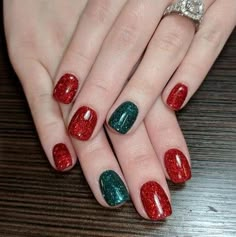 Green Christmas Nail Ideas, Powder Nail Colors, Green Christmas Nail, Holiday Dip, Dip Powder Manicure, Revel Nail Dip Powder, Revel Nail Dip, Revel Nail, Real Nails