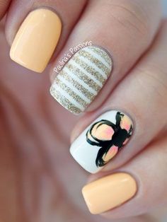 Glitter Manicure Inspiration - Nail Art Manicures With Glitter - Good Housekeeping Nails Floral, Glitter Manicure, Milky Nails, Manicure Inspiration, Heart Nail, Accent Nail, Spring Nail Colors, Nails Polish, Viria