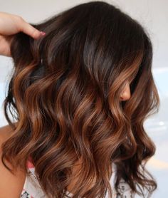 Auburn Brunette Hair Balayage, Dimensional Auburn Hair, Cooper Highlights, Auburn Balayage Brunette, Auburn Lowlights, Copper Lob, Auburn Hair Colors, Cinnamon Balayage, Auburn Hair Balayage