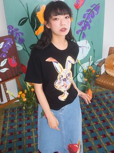 Material: 100% Cotton
 Size: SML
 
 Model: 168cm/45kg Wearing size M




 Length
 Chest
 Shoulder width
 Sleeve Length


 S
 56cm
 S
 42cm
 22cm


 M
 57cm
 100cm
 43cm
 22.5cm


 L
 58cm
 104cm
 44cm
 23cm Black Cartoon Print Tops For Spring, Black Cartoon Print T-shirt For Spring, Spring Cartoon Print Relaxed Fit T-shirt, Spring Black T-shirt With Cartoon Print, Black T-shirt With Cartoon Print For Spring, Spring Cartoon Print Short Sleeve T-shirt, Spring Cartoon Print T-shirt For Streetwear, Spring Streetwear Cartoon Print T-shirt, Relaxed Fit Cartoon Print Graphic Tee