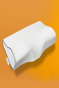 Because it does not lose its original shape throughout its lifetime nor flattens out with time, memory foam offers durability like no other pillow. Our memory foam neck pain cervical pillows can easily last for more than 5 years. #cervicalpillow #cervicalpillowforneckpain #cervicalpillowhowtouse #cervicalpillowreview #cervicalpillowforsidesleepers #cervicalpillowamazon #cervicalpillowathome #cervicalpillowhomemade #cervicalpillowpriceinindia #cervicalpillowkefayde #cervicalpillowand Pillow For Neck, Cervical Pillow, Bamboo Pillow, Shoulder Pain Relief, Orthopedic Pillow, Memory Foam Pillows, Cervical Pillows, Side Sleeper Pillow, Neck And Shoulder Pain