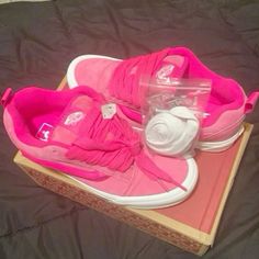 shoes, pink, knu skool vans, fashion, outfits, womens shoes, trendy, streetwear, mens shoes, white Vans Shoes Pink, Pink New Skool Vans, Shoes Back To School 2024, Pink New Skool Vans Outfit, Knu Skool Vans Outfit School Uniform, New Skool Vans, New School Vans, Vans Fashion Outfits, Pink Vans Outfit