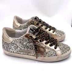 New, Golder Goose Platinum Super-Star Womens 35. Platinum Color With Glitter Toe And Leopard Print Laces All Inclusions Golden Goose Silver, Givenchy Boots, Sophisticated Outfits, Stockholm Fashion