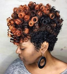 • LOOPED •TEXTURED • CURLS • Premier Crochet Braid Curls Brand • #1 Synthetic Protective Hairstyle • Easy Install Pre-loop Design ➰ • Ships curlkalon (Curlkalon Hair®) Instagram Profile Hair Looks Curly, Curly Crochet Styles, Short Curly Crochet Hair, Braid Curls, Ombre Crochet Braids, Textured Curls, Curly Crochet Hair