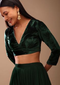 Velvet Lehenga Blouse Designs Latest, Full Sleeve Blouse Designs Velvet, Three Quarter Sleeve Blouses For Saree, Quarter Sleeve Blouse Design, Velvet Blouse Full Sleeves, Velvet Blouse Designs Indian Lehenga Choli, Velvet Blouse Designs Latest Full Sleeve, Velvet Full Sleeve Blouse Designs, Bottle Green Velvet Blouse