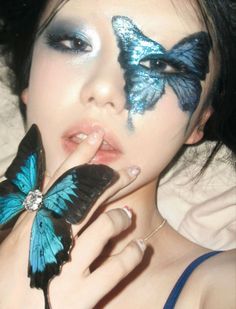 Unconventional Makeup, Unique Makeup, Tumblr Aesthetic, Colorful Eye Makeup, Cute Makeup Looks, Eye Makeup Art, Photo Makeup, Fantasy Makeup