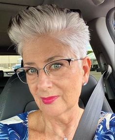 Pin by Catherine Paskell on pixie hair | Grey hair and glasses, Pixie ... Pixie With Glasses, Grey Hair And Glasses, Hair And Glasses, Super Short Pixie, Short Spiky Haircuts, Shaggy Short Hair, Spiky Hair, Pixie Hair, Hairstyles Over 50