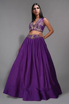 Purple silk padded blouse with zari embroidered floral motifs. Comes with placement embroidered lehenga and dupatta. - Aza Fashions Cape Lehenga, Lehenga And Blouse, Purple Lehenga, Kurta Lehenga, Blouse Lehenga, Lehenga Pattern, Padded Blouse, Lehenga Skirt, Blouse Silk