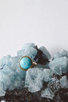 Blue Larimar Minimalist Ring Gold, Ocean Inspired Style Jewelry, Mermaidcore Jewellery Silver, Handmade Unique Gift for Mom and Sister - Etsy Malta Leo Birthstone, Art Blending, Gold Schmuck, Larimar Ring, Unique Gifts For Mom, Larimar Stone, Jewellery Silver, Love Natural, Ocean Inspired