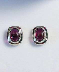 1 x Pair Of Dainty .925 Silver Oval Stud Earrings With Beautiful Bezel Set Garnet Gemstones. Simple Design - Supplied With Gift Box. Earring Design measures 10.8mm x 8.7mm Supplied with 925 silver butterfly backs (not shown in photos) Stamped 925 on ear wires. Please note that silver can oxidise over time, it just needs cleaning with a silver cleaning cloth. The item is sent with an anti tarnish strip for safety whilst in transit. I will pack this carefully for you, and I will send with Royal Ma Modern Cabochon Earrings For Formal Occasions, Silver Oval Clip-on Earrings For Formal Occasions, Silver Oval Clip-on Earrings For Formal Events, Silver Hallmarked Clip-on Earrings For Formal Occasions, Formal Hallmarked Sterling Silver Clip-on Earrings, Formal Sterling Silver Gemstones With Polished Finish, Formal Polished Sterling Silver Gemstones, Silver Gemstone Earrings For Formal Occasions, Classic Silver Earrings With Gemstone