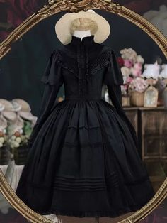 Coven Dress, Overall Dresses, Outfits Everyday, Alt Clothes, Op Dress, Vampire Costume, Gothic Dress, J Fashion, Short Long