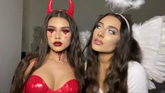 Devil Makeup Ideas Halloween, Devil Halloween Hairstyle, Halloween Costumes Astetic, Diy Devil Costume Women Make Up, Red Devil Halloween Makeup, Devil Costumes Women, Maquillage Halloween Demon, Devils Makeup