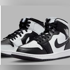 Nike Air Jordan 1 Mid Se Homage Black White Split Shoes Dr0501-101 Great Condition Size 10 Brand: Nike Air Jordan Item Name: Wmns Air Jordan 1 Mid Se Split Black White Color: White/Black-White Style Code/Number: Dr0501 101 Year Of Release: 2022 Condition: Great Wmns Air Jordan 1, Jordan 1 Black, Air Jordan 1 Mid Se, Nike Air Jordan 1 Mid, Brown Suede Jacket, Nike Air Jordan 1, Air Jordan 1 Mid, Jordan 1 Mid, Black White Fashion