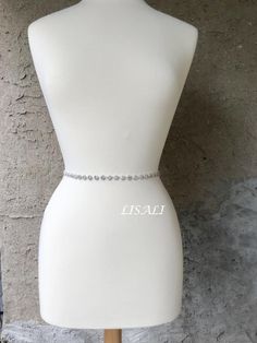 LISALI Skinny Wedding Dress Bridal Sash, Crystal Bridal Sash, Rhinestone Sash, Bridesmaid Belt, Wedding Dress Sash，Flower Belt This beatiful bridal sash is perfect for adding some bling to your dress! Made of - This beautiful sash is made with sparkly rhinestones details, very elegant. - The rhinestone portion is 16-34 inches long and about 0.4 inches wide. - satin ribbon - your color choice - the ribbon on the sash is a total of 100 inches long and it will fit sizes xs-xl. If you would like it Belt Wedding Dress, Bridesmaid Belt, Wedding Dress Sash, Flower Belt, Wedding Belt, Wedding Dress Belt, Beautiful Hair Accessories, Wedding Sash Belt, Dress Sash