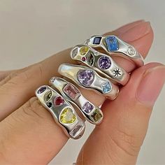 Size: Adjustable Chica Hip Hop, Hip Hop Girl, Y2k Rings, Finger Jewelry, Y2k Jewelry, Index Finger, Engagement Rings Opal, School Looks, Estilo Hip Hop