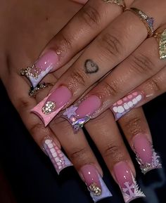 Tapered Duck Nails, Wigs Hairstyles, Acrylic Nail Shapes, Sky Nails, Pink Glitter Nails, Cute Acrylic Nail Designs