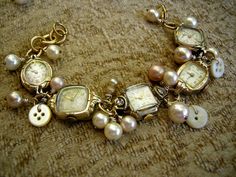 great use for broken vintage watches Accessories Layering, Necklaces Aesthetic, Accessories Packaging, Vintage Jewelry Ideas, Packaging Jewelry, Junk Jewelry, Vintage Jewelry Crafts, Layering Necklaces, Vintage Jewelry Art