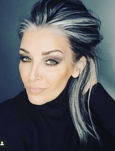 Jennifer Lee, Hair Gray