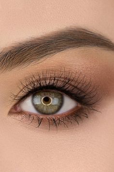 Subtle Eye Makeup For Green Eyes, Natural Wedding Makeup For Hazel Eyes, Prom Makeup For Green Eyes, Wedding Makeup For Hazel Eyes, Natural Eye Looks, Senior Makeup, Quince Makeup, Lash Collection, Lashes Individual