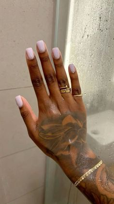 Lori Harvey Nails, Short Shellac Nails, Short Classy Nails, Old Money Nails, Money Nails, Natural Nails Manicure, Overlay Nails, Shellac Manicure, Simple Gel Nails