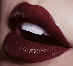 Darkfeminine luxury aesthetic Vamp Red Lipstick, Dark Red Lip Gloss, Dark Lip Gloss, Dark Red Lip, Lips Ideas, Maroon Lips, Maroon Lipstick, Cherry Lipstick, Deep Red Lipsticks