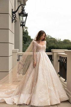 Vestido de noiva, casamento, vestido longo, festa de casamento, Royal Wedding Dress, Wedding Dresses Corset, Dream Wedding Ideas Dresses, Sleeve Wedding Dress, A Wedding Dress, Princess Wedding Dresses, Long Sleeve Wedding, Wedding Dress Sleeves, Modest Wedding Dresses