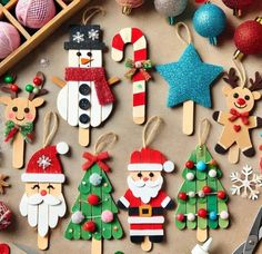 Popsicle Stick Gingerbread Man, Craft With Popsicle Sticks, Santa Claus Pictures, Elf Activities, Diy Xmas Gifts, Christmas Carnival, Xmas Diy