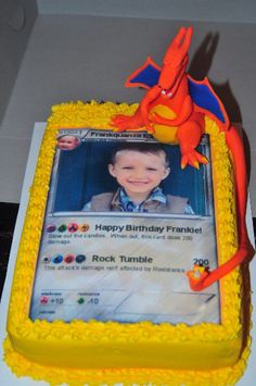 Pokemon Cake Pokemon Card Cake, Pokemon Birthday Ideas, Pokemon Cakes, Pokemon Party Ideas, Pokémon Birthday Party, Pokemon Birthday Cake, Pokémon Birthday, Pokémon Party, Pokemon Cake