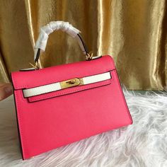 1:1 Replica Bags   Dimensions: 22 cm / 8.7 inches   This Product Is Of The Best Quality.  The Production Time Is 3-5 Working Days.  Includes Box, Dust Bag, Care Manual, Booklet, Card, Bill Of Sale…  No scarf and no pony attached Goyard Wallet, Chanel Hat, Louis Vuitton Hat, Bill Of Sale, Goyard Bag, Louis Vuitton Jewelry, Dior Jewelry, Louis Vuitton Belt, Louis Vuitton Wallet