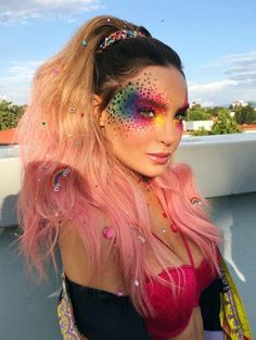 Mens Pride Makeup, Pride Glitter Makeup, Hippie Carnaval, Makeup Carnaval, Photographic Makeup, Music Festival Makeup, Festival Braids, Candy Makeup