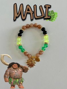 Maui bracelet, the perfect matching bracelet for our Moana bracelet 🏝️🌸🩷 Moana Necklace Diy, Moana Bracelet, Beaded Bracelet Ideas, Moana Necklace, Moana Maui, Disney Bracelet, Message Bracelet, Beaded Bracelets Tutorial