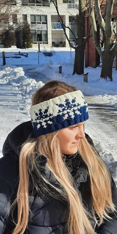 "Sensational Snowflakes. This is a creative way to create a unique snowflake  design while knitting with only 2 coloured yarns. This is a beginner pattern.   Enjoy expressing yourself through knitting one of our fun headband designs with various colour choices to make it your own. These patterns are based on Fair Isle / Stranded Colour knitting styles. All headbands are knit on circular needles which make them seamless to give you a professional looking result. Headbands are functional ear warme Colorwork Knit Headband, Knitting Styles, Earwarmer Knitting Patterns, Head Warmers, Knit Headbands, Beginner Knitting Pattern, Knit Headband Pattern, Beginner Knitting, Winter Headband