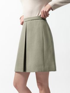 Composition : 60% polyester / 25% acrylic / 15% rayonCountry of Origin : Republic of Korea Elegant A-line Spring Skort, Chic Green Pleated Workwear Skirt, Chic Green Pleated Skirt For Work, Elegant Green Mini Skirt For Fall, Chic Green Skort For Fall, Green Short Skirt For Fall, Short Green Skirt For Fall, Spring Workwear Knee-length Skort, Green A-line Bottoms For Workwear