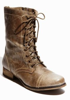 Steve Madden Leather Lace Up Boots Steve Madden Troopa Boots, Steve Madden Combat Boots, Cap Toe Boots, Steve Madden Boots, Boots Women, Mode Vintage, Look At You, Moto Boots, Steve Madden Shoes