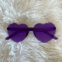 -Purple Heart Sunglasses -Details Provided In The Photos Casual Purple Glass Sunglasses, Casual Purple Sunglasses For Parties, Casual Purple Party Sunglasses, Purple Glass Sunglasses For Spring, Purple Tinted Fun Sunglasses, Preppy Purple, Purple Preppy, Purple Accessories, Frutiger Aero