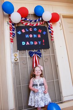 Deployment Homecoming Signs, Military Homecoming Signs, Deployment Care Package Ideas, Deployment Ideas, Homecoming Decorations, Usmc Wife