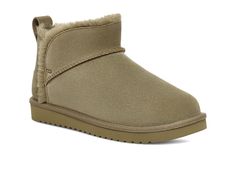 PRICES MAY VARY. Suede upper Faux fur lining Asymetrical topline, spill seam, stitch detailing Rear pull tab Seam Stitch, Bridal Wedding Shoes, Koolaburra By Ugg, Trending Sneakers, Womens Reebok, Pull On Boots, Clarks Originals, Fall Shoes, Safety Shoes