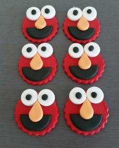 sesame street cookie cookies decorated to look like elmo