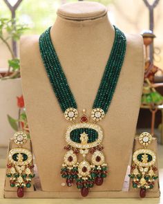 Sabyasachi inspired Kundan Polki necklace of Beads with matching earrings Perfect for any kind of occasions and ceremonies. You can wear it with Saree lehenga and Evening Gowns. Highest quality and craftsmanship. Arrives in box Please let me know if you have any questions Kundan Pendent Set, Indian Wedding Necklace, Emerald Green Colour, Indian Choker, Jewelry Pakistani, Saree Lehenga, Kundan Choker, Polki Necklace, Necklace Indian