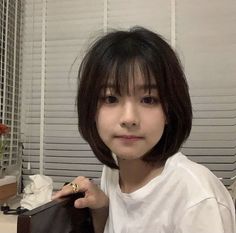 Short Hair Tomboy, Korean Short Hair, Bob Haircut With Bangs, Shot Hair Styles, Haircuts For Medium Hair