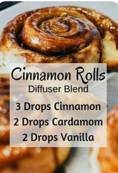 Cinnamon Roll Diffuser Blend, Cinnamon Essential Oil Blends, Essential Oil Candle Blends, Essential Oils Benefits, Rolls Baking, Oils Benefits, Diffuse Essential Oils, Benefits Of Essential Oils